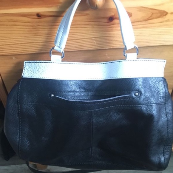 B-Makowsky designer bag - Picture 6 of 6